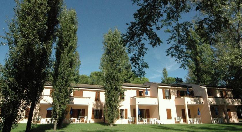 Апартаменты Village Albarella II