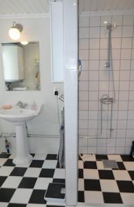 Апартаменты Holiday home Håpegatan Köpingsvik