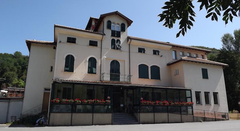 Отель Albergo Ristorante Turchino