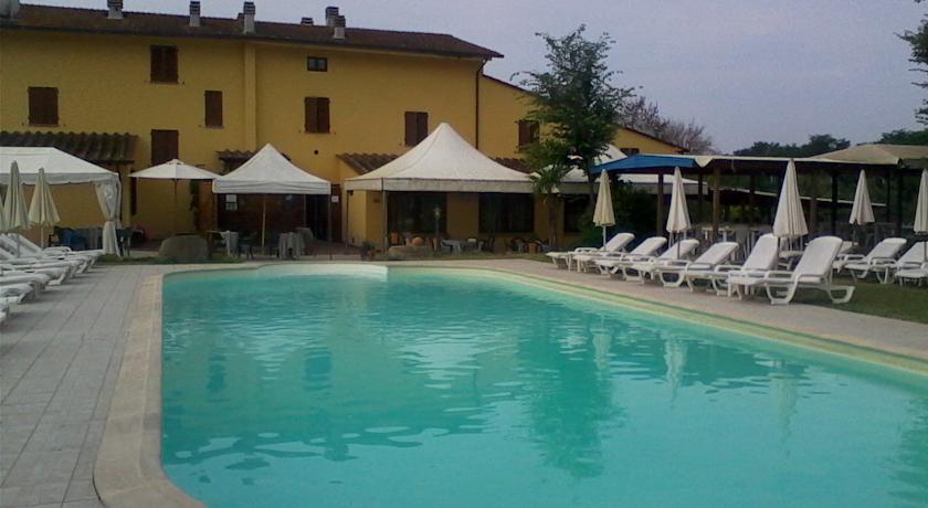 Отель Palma's Country B&B