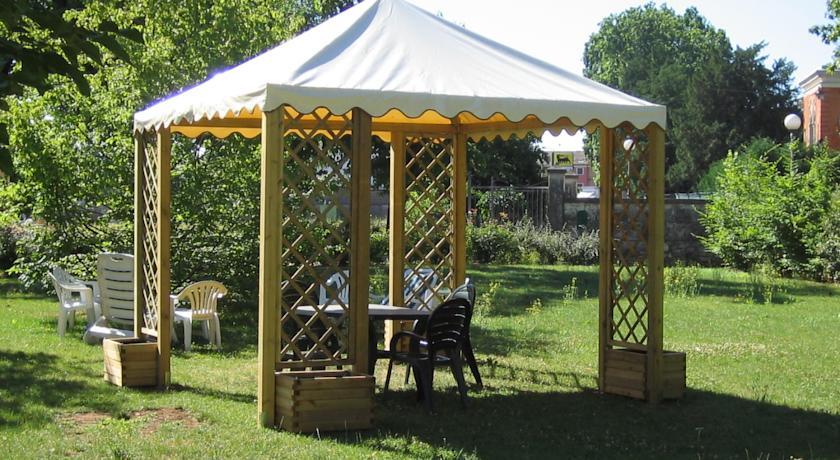 Отель Fattoria Villa Curti