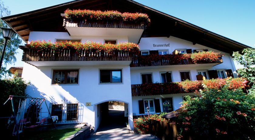 Апартаменты Ferienwohnungen Brunnerhof