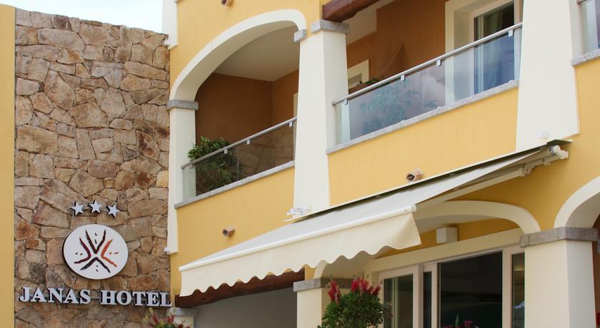 Отель Janas Hotel