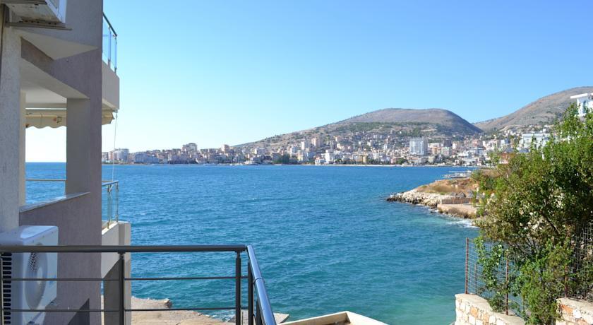 Апартаменты Azzurra Apartments
