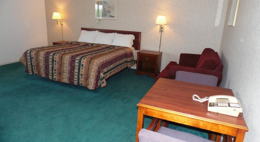 Отель Knights Inn Piqua