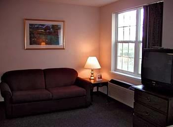 Отель Crestwood Suites - High Point