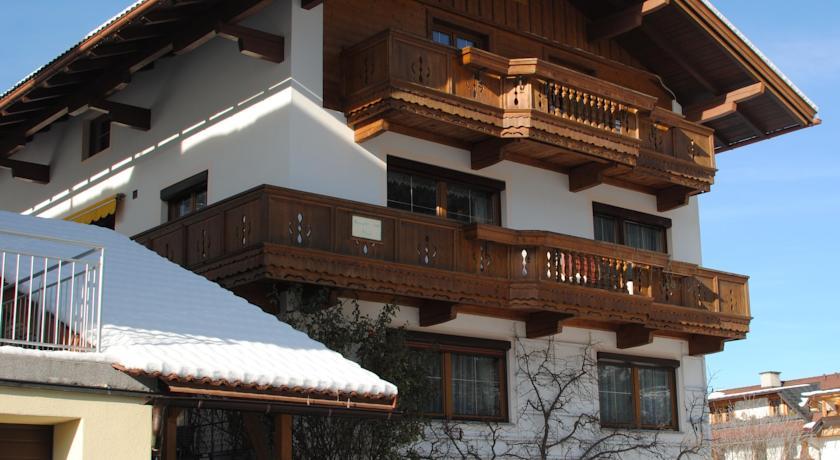 Апартаменты Haus Holaus