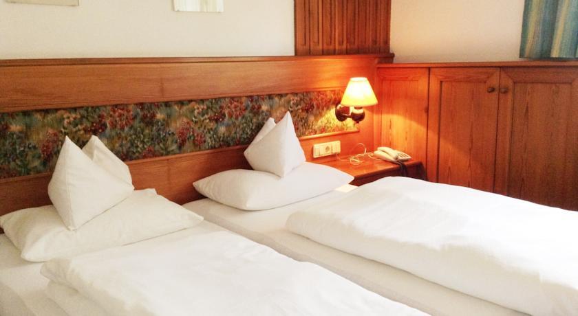 Отель Hotel Grünes Türl