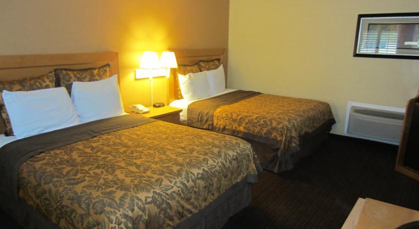 Отель Anaheim Islander Inn & Suites