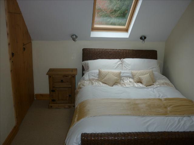 Апартаменты The Coach House Barn