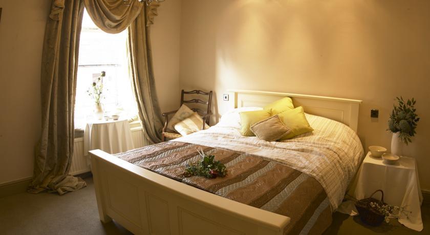 Апартаменты Halcyon Apartment