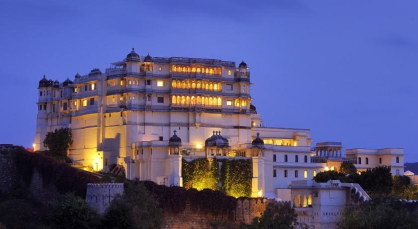 Отель Devi Garh