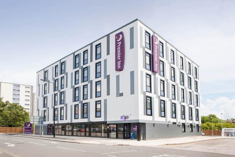 Отель Premier Inn Wigan Town Centre