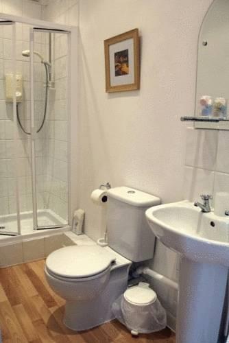 Мини-отель Dilmore House B&B
