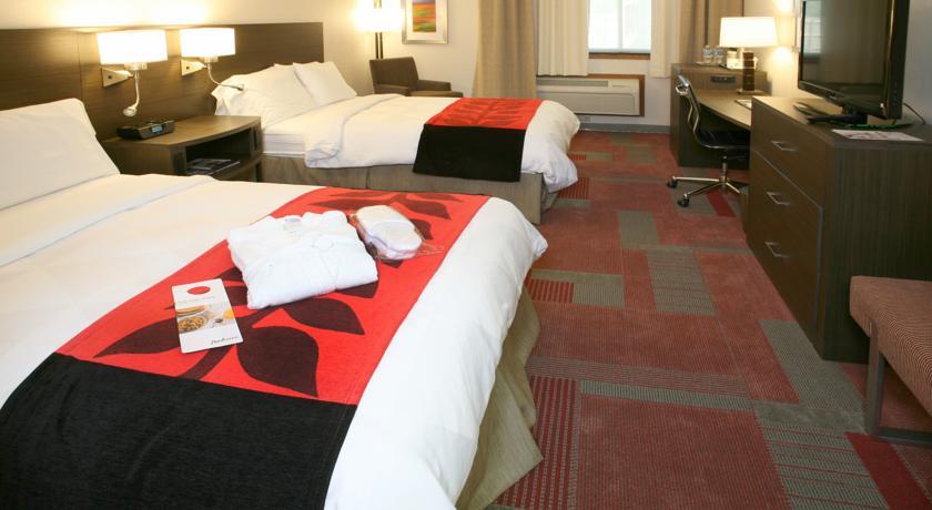 Отель Radisson Hotel Madison