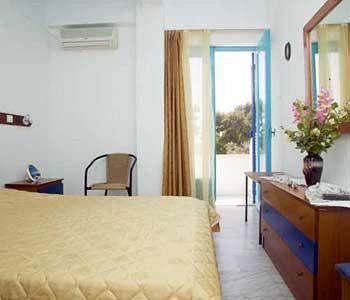Hotel Santorini