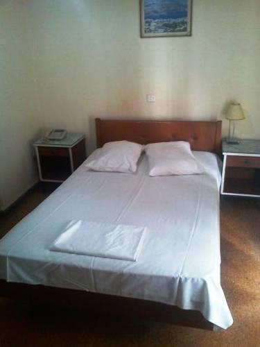 Отель Hotel Achillion