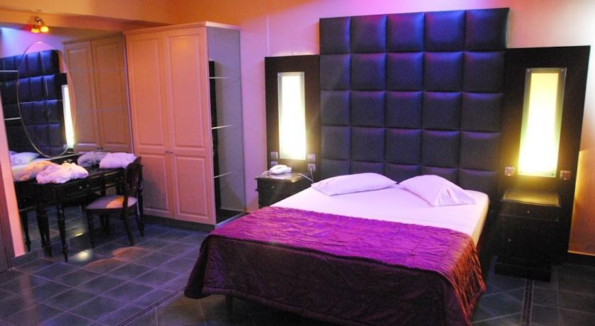 Отель Scorpios Hotel