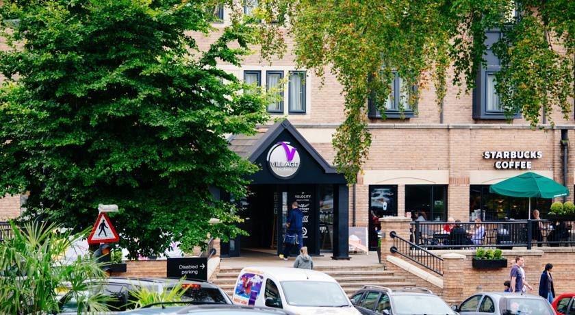 Отель De Vere VILLAGE Leeds North - Hotel & Leisure Club