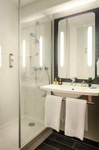 Отель Ibis Saint-Omer Centre