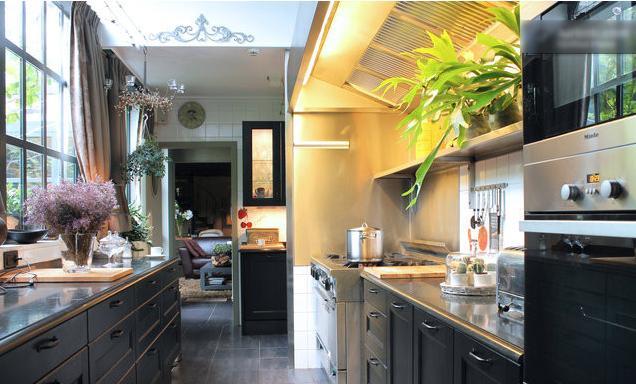 B&B Dinelli's Guesthouse