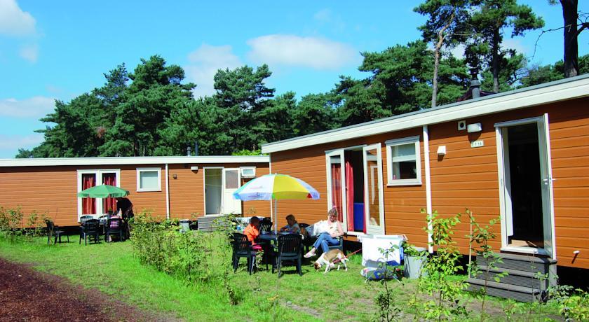 Отель Oostappen Vakantiepark Parelstrand