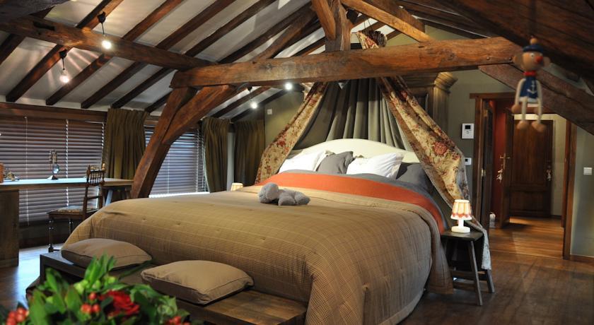Мини-отель B&B L'Abri des Buis