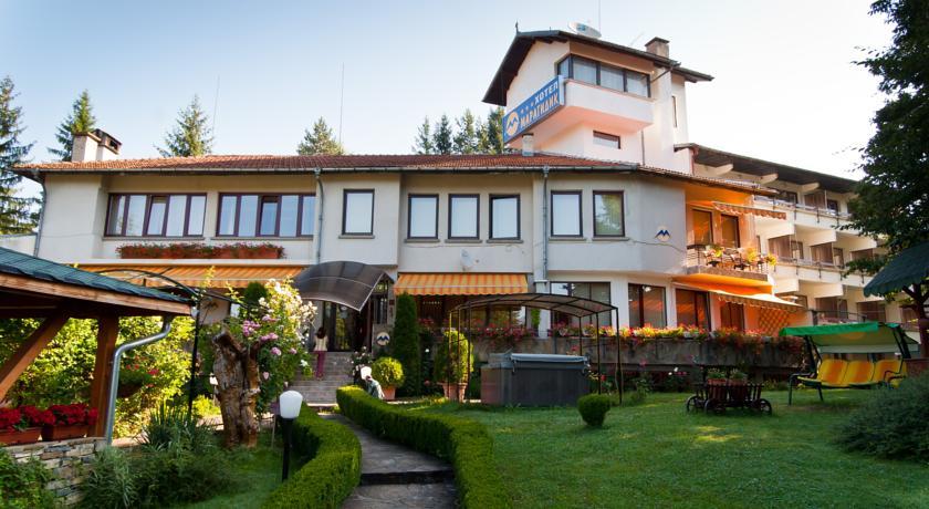 Отель Family Hotel Maragidik