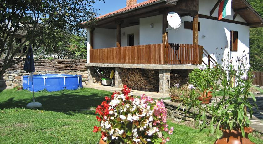 Апартаменты Necho Guest House