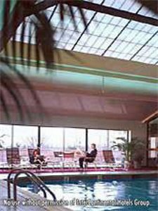 Отель Crowne Plaza Providence-Warwick Airport