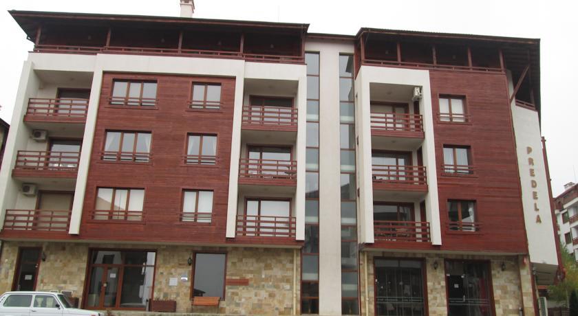 Alexander Services Apartments in Predela