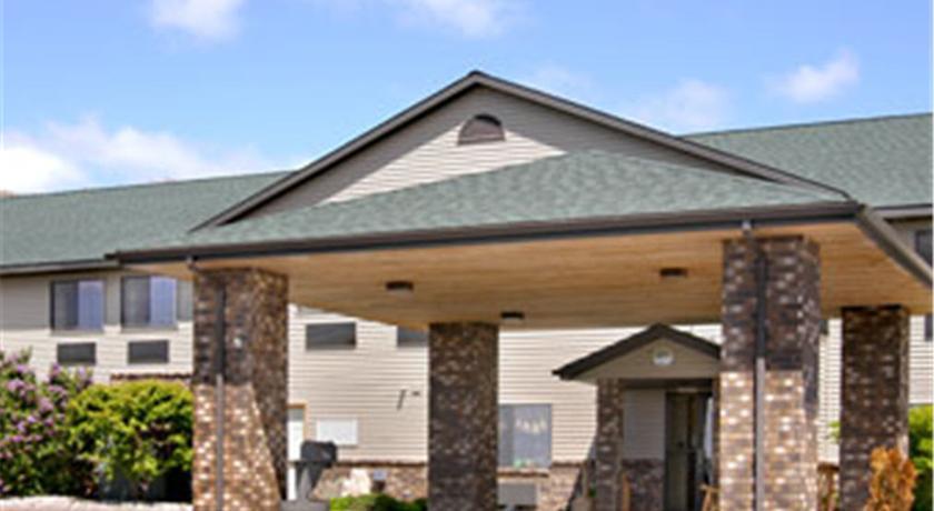 Отель Days Inn Iron Mountain