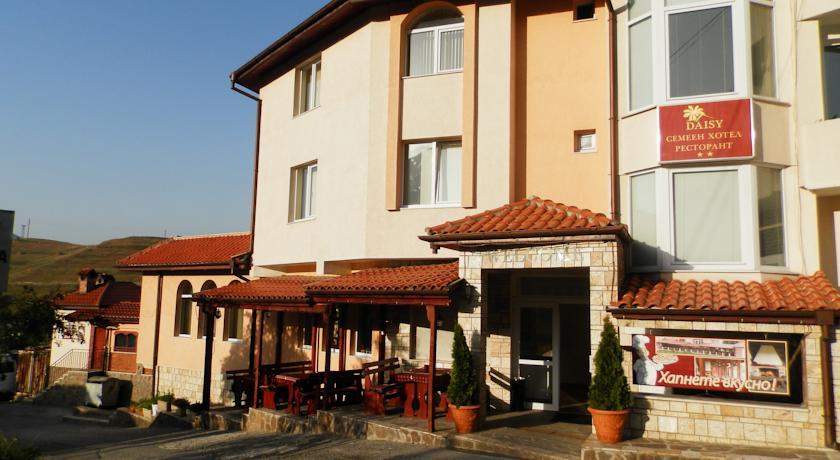 Отель Family Hotel Daisy