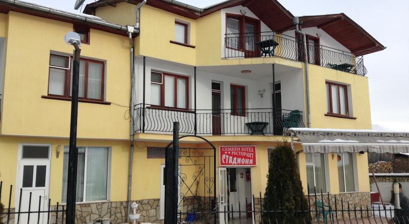Отель Family Hotel Stadiona