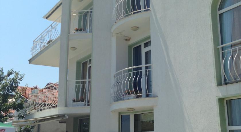 Отель Kentavar Family Hotel