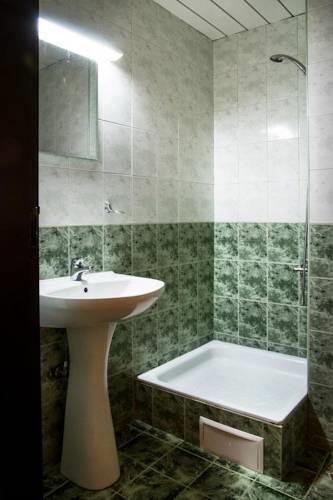 Отель Everest Hotel