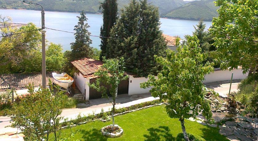 Апартаменты Stoyanova House