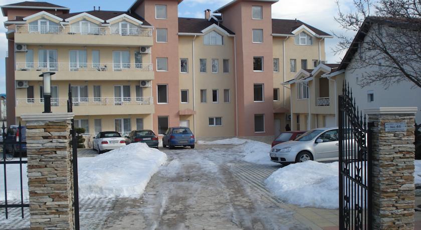 Apartment Petev in Alen Mak