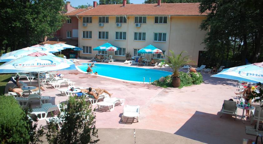 Отель Druzhba Hotel