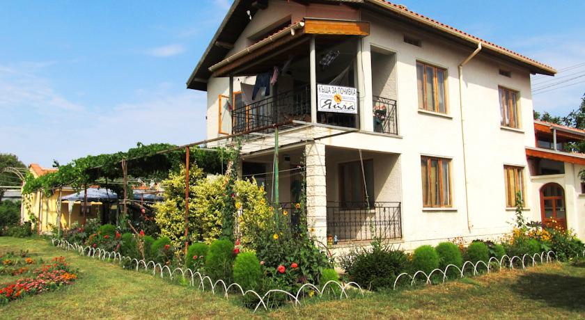 Гостевой дом Villa Yaila House
