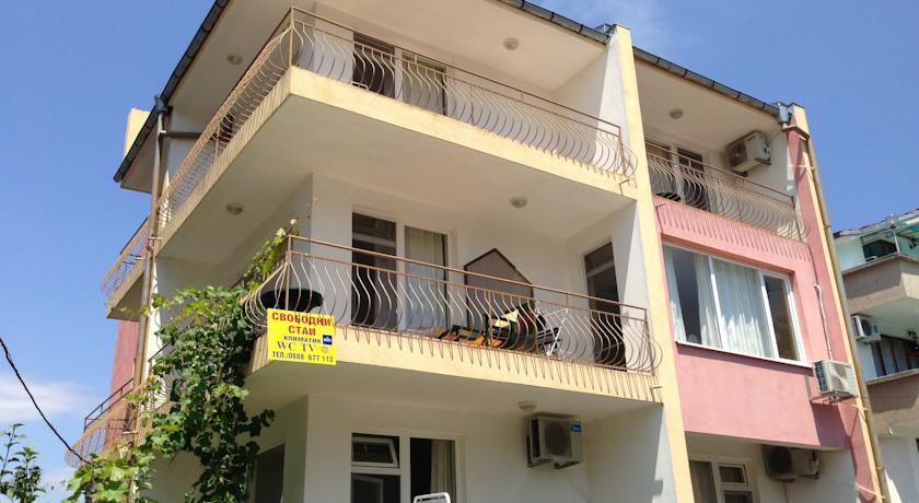 Гостевой дом Kazlarov Guest House