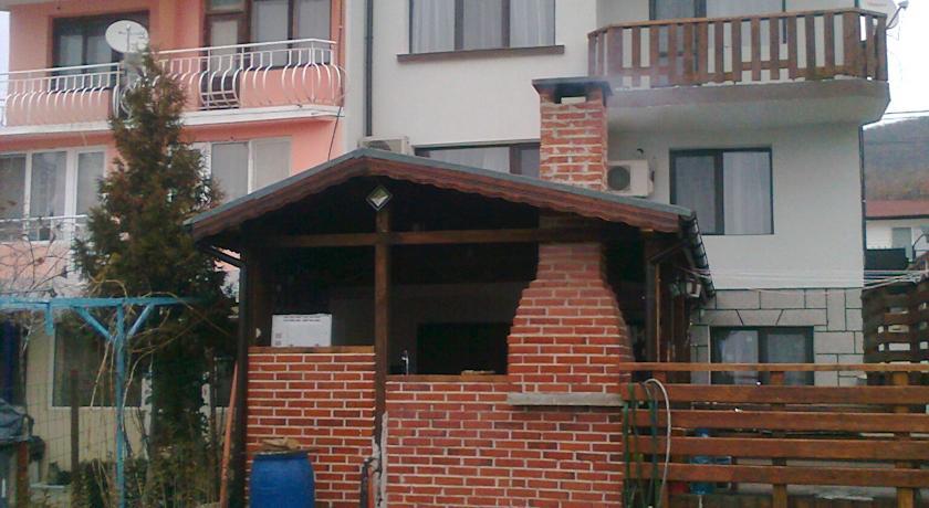 Гостевой дом Guest House Vilekula