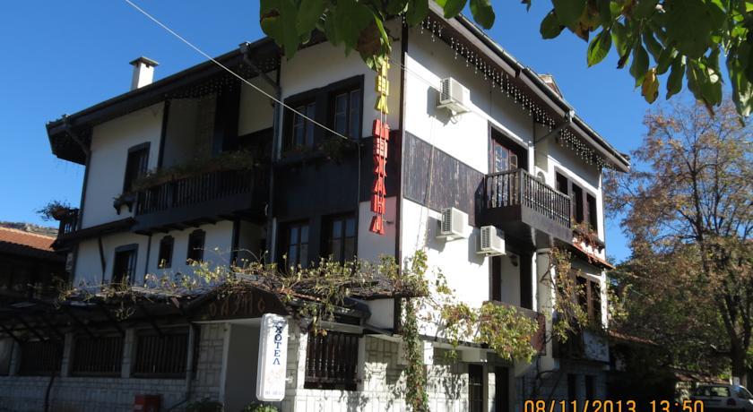 Отель Oazis Family Hotel