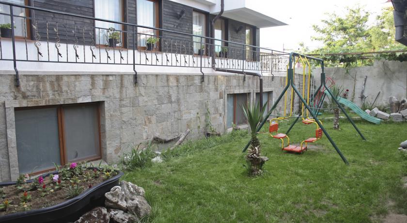 Отель Hotel Laguna