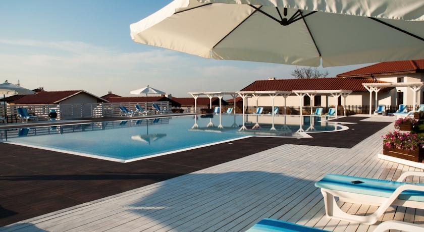 Апартаменты Vacation House in Ivanovi Kolibi Complex