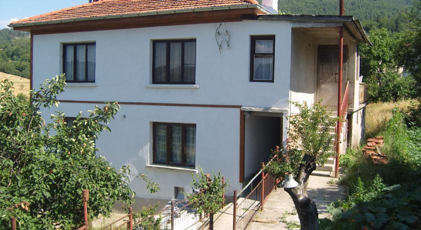 Отель The Old House