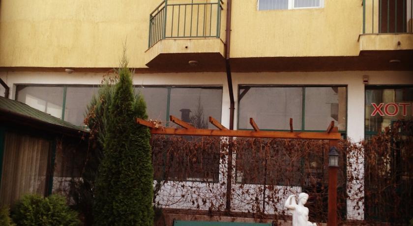 Апартаменты Nadezhda Aparthotel