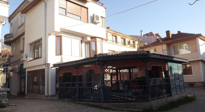 Goldart Old Town