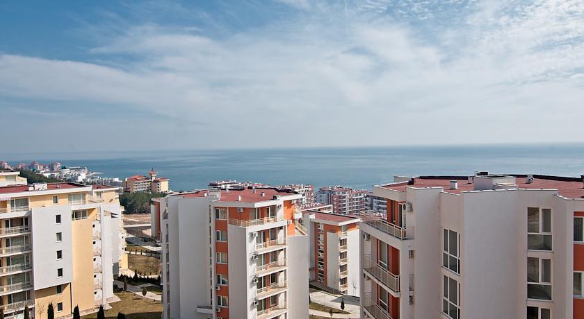 GT Imperial Fort Club Apartments