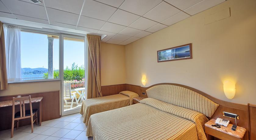 Отель Hotel Residence Zust